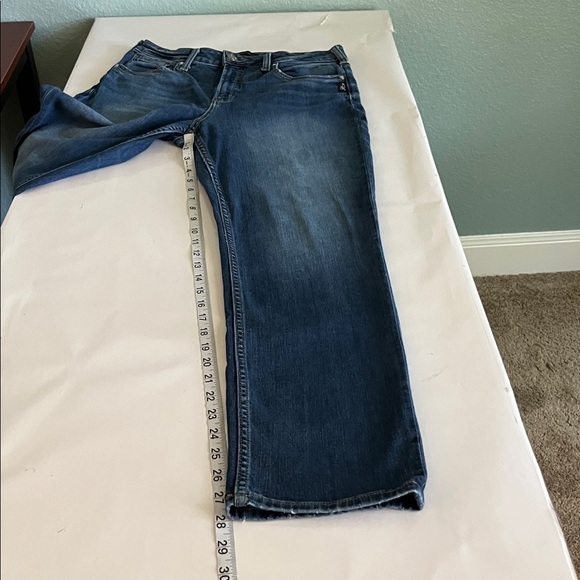 Silver Jeans Avery Straight High Rise Size 32 - Picture 7 of 16